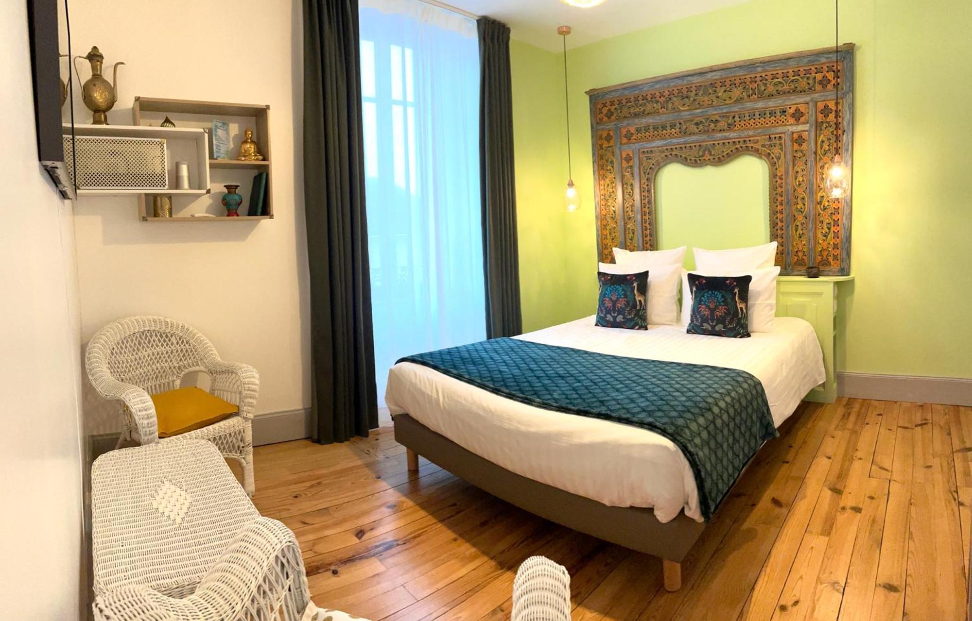 Mas Terre Chambres D'Hotes Lezoux Eksteriør billede